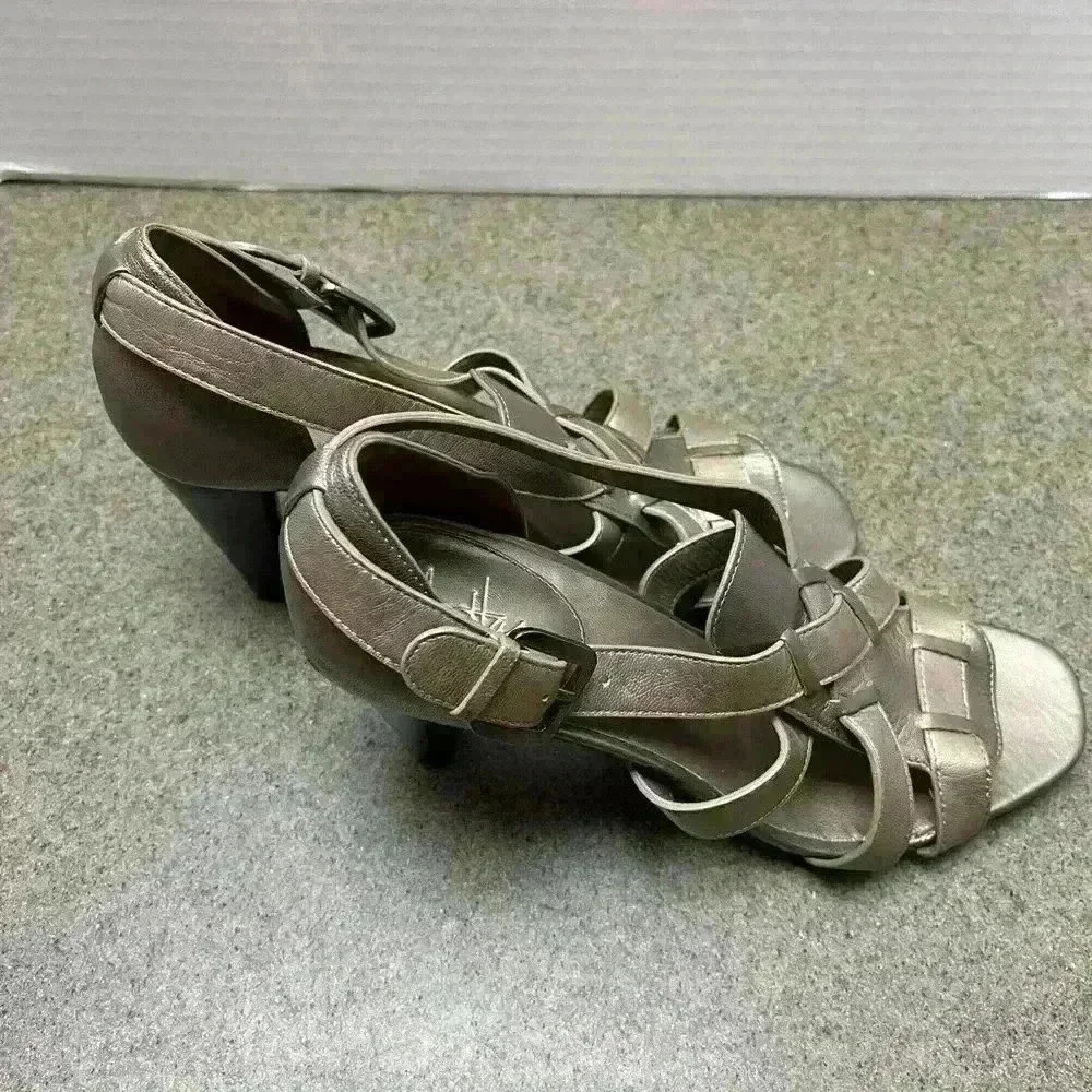 Cole Haan Gold/bronze two tone women’s sandals Size 8B. - Picture 2 of 7